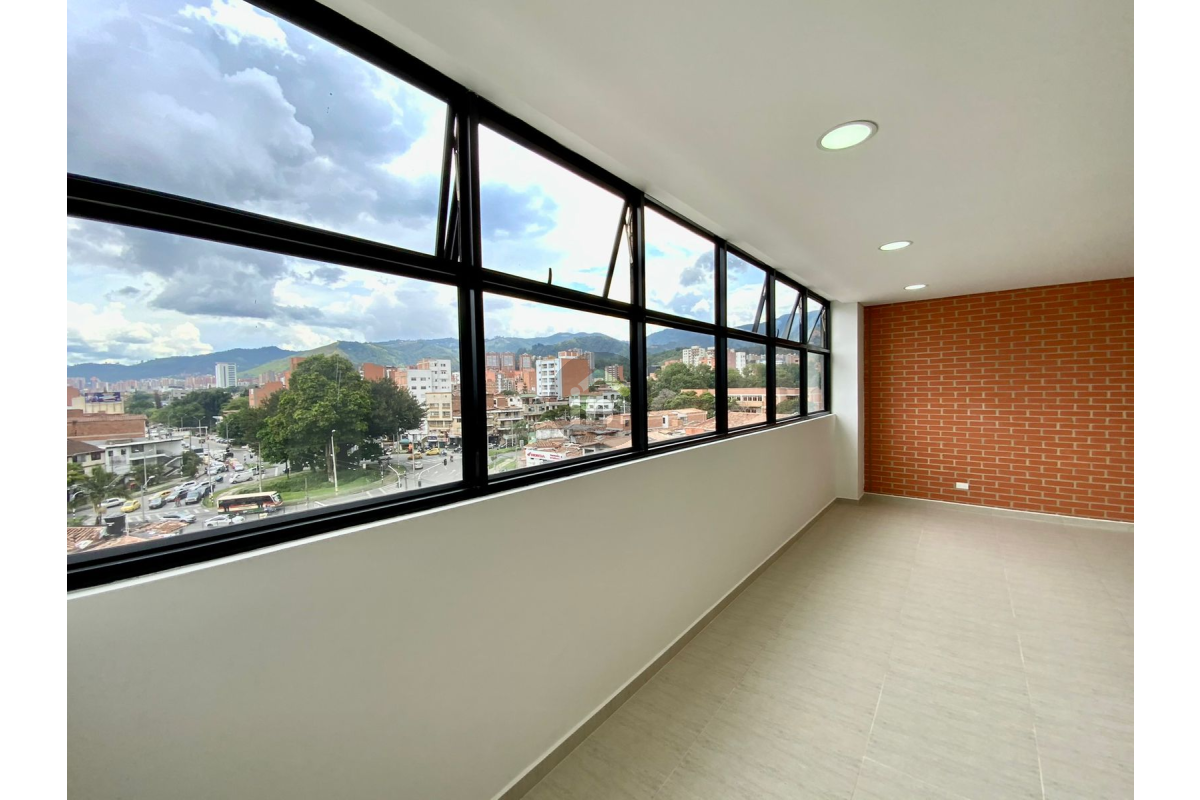 Oficina en Arriendo, Laureles -Medellín