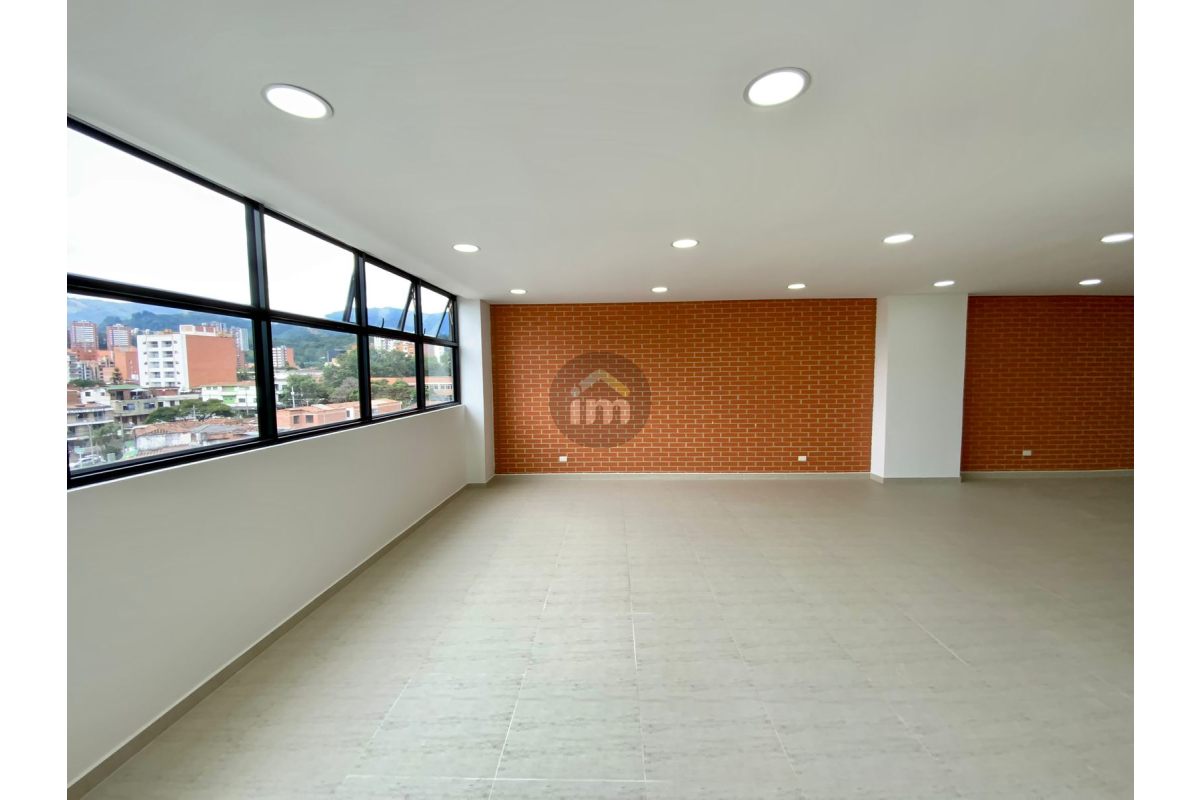 Oficina en Arriendo, Laureles -Medellín