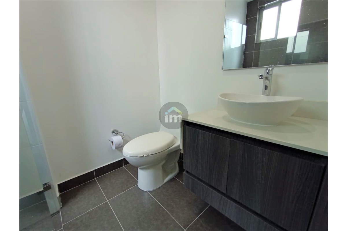 Apartaestudio en Arriendo, Ciudad del Río-Medellín