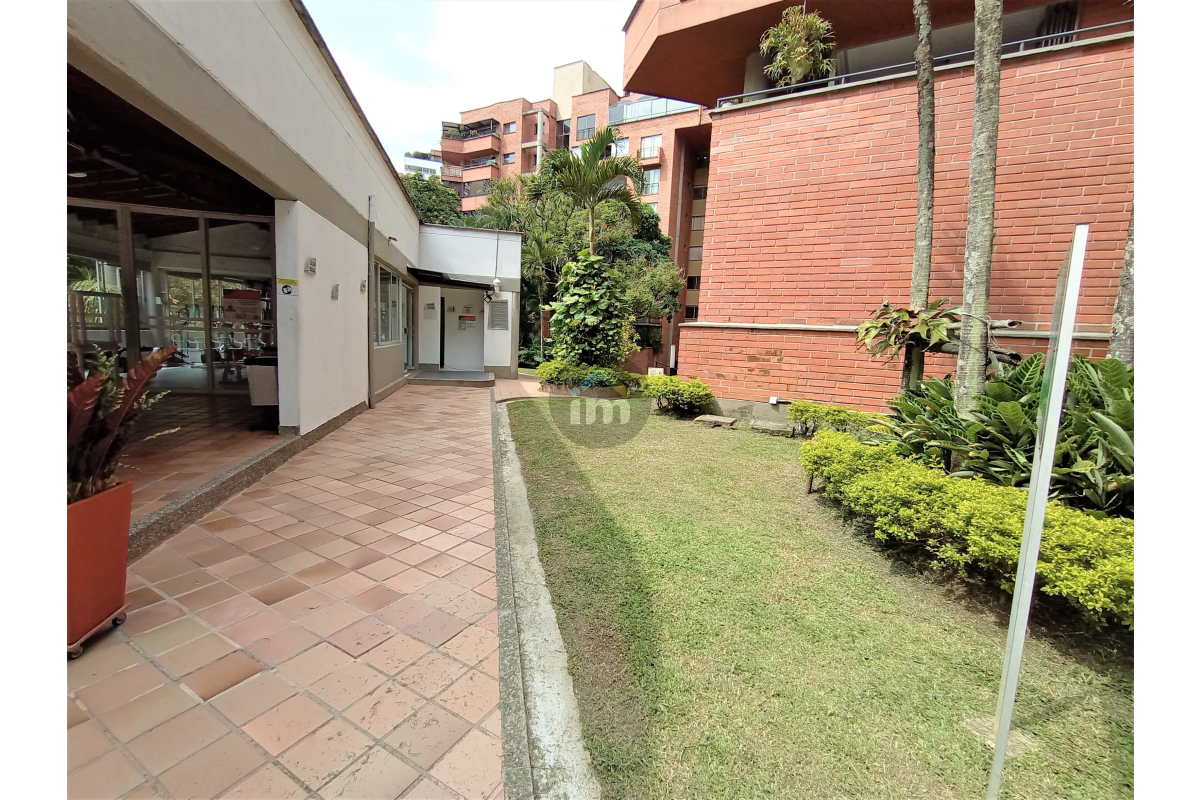 Casa en Arriendo, El Poblado-Medellín