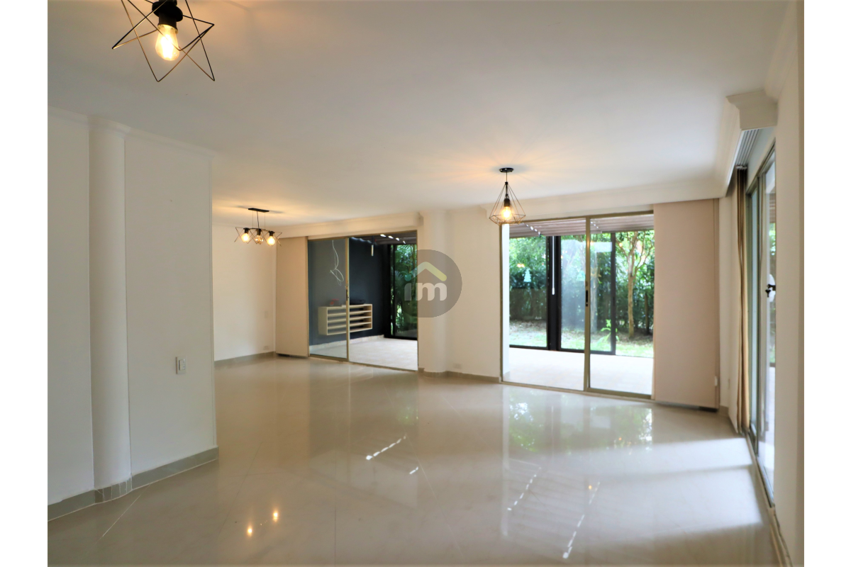 Casa en Arriendo, El Poblado-Medellín