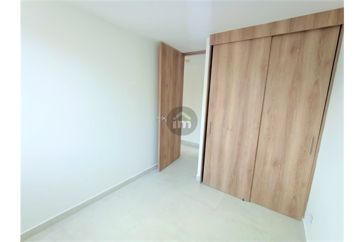 Apartamentos en Arriendo, La Doctora Sabaneta - RED43677