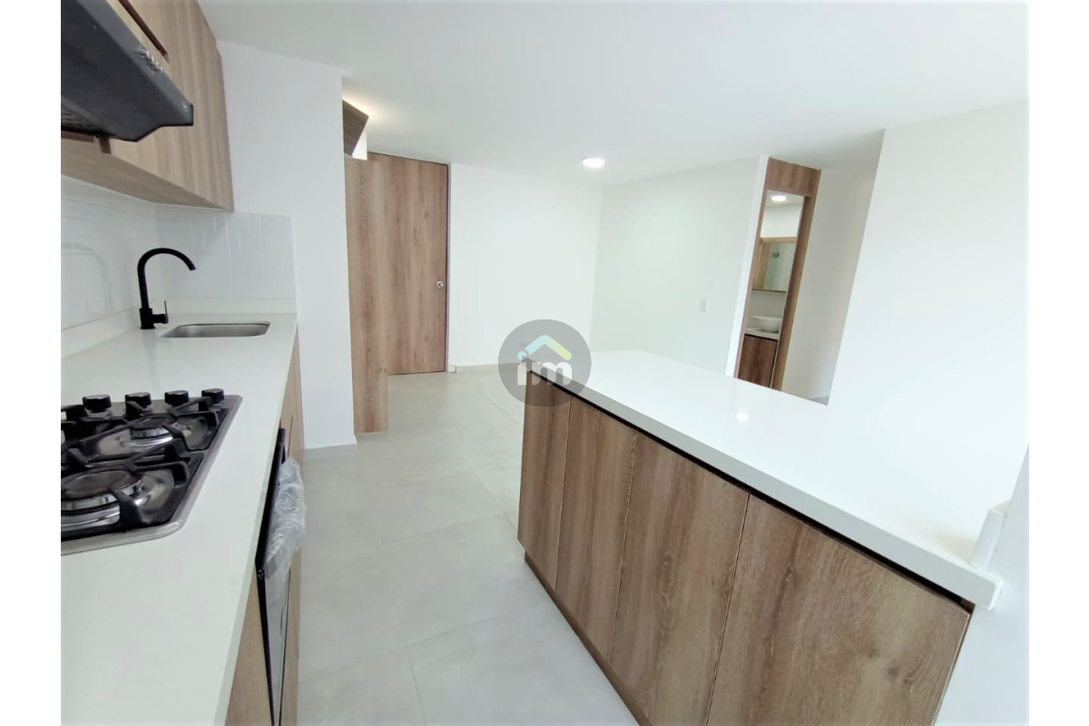 Apartamentos en Arriendo, La Doctora Sabaneta - RED43677