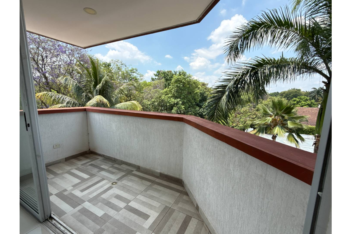 Apartamentos en Venta, Urbanización Ciudad Jardín Cali - AV15