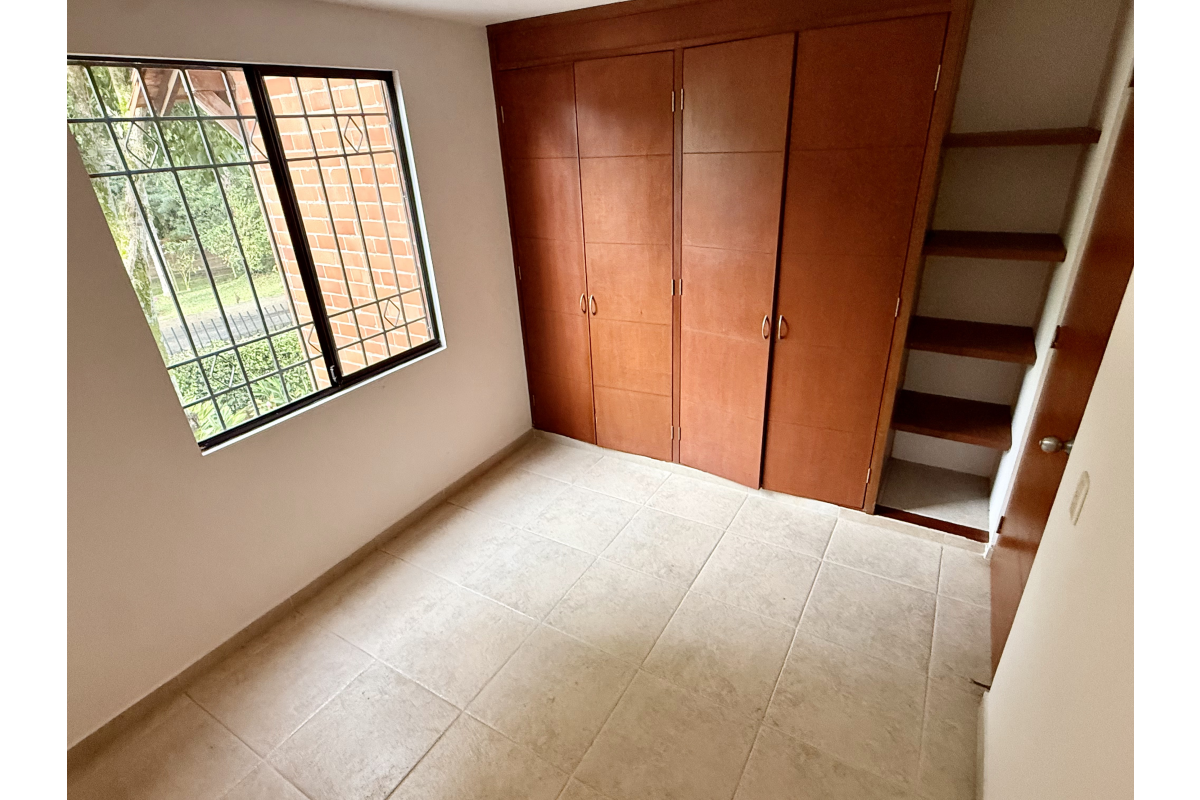 Casas en Venta, Urbanización Ciudad Jardín Cali - CV15