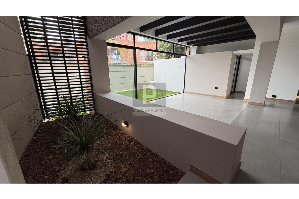 Casas Condominios en Venta, Urbanización Ciudad Jardín Cali - CV17