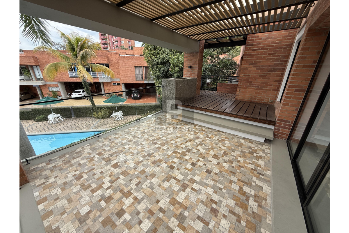 Casas Condominios en Venta, Urbanización Ciudad Jardín Cali - CV17