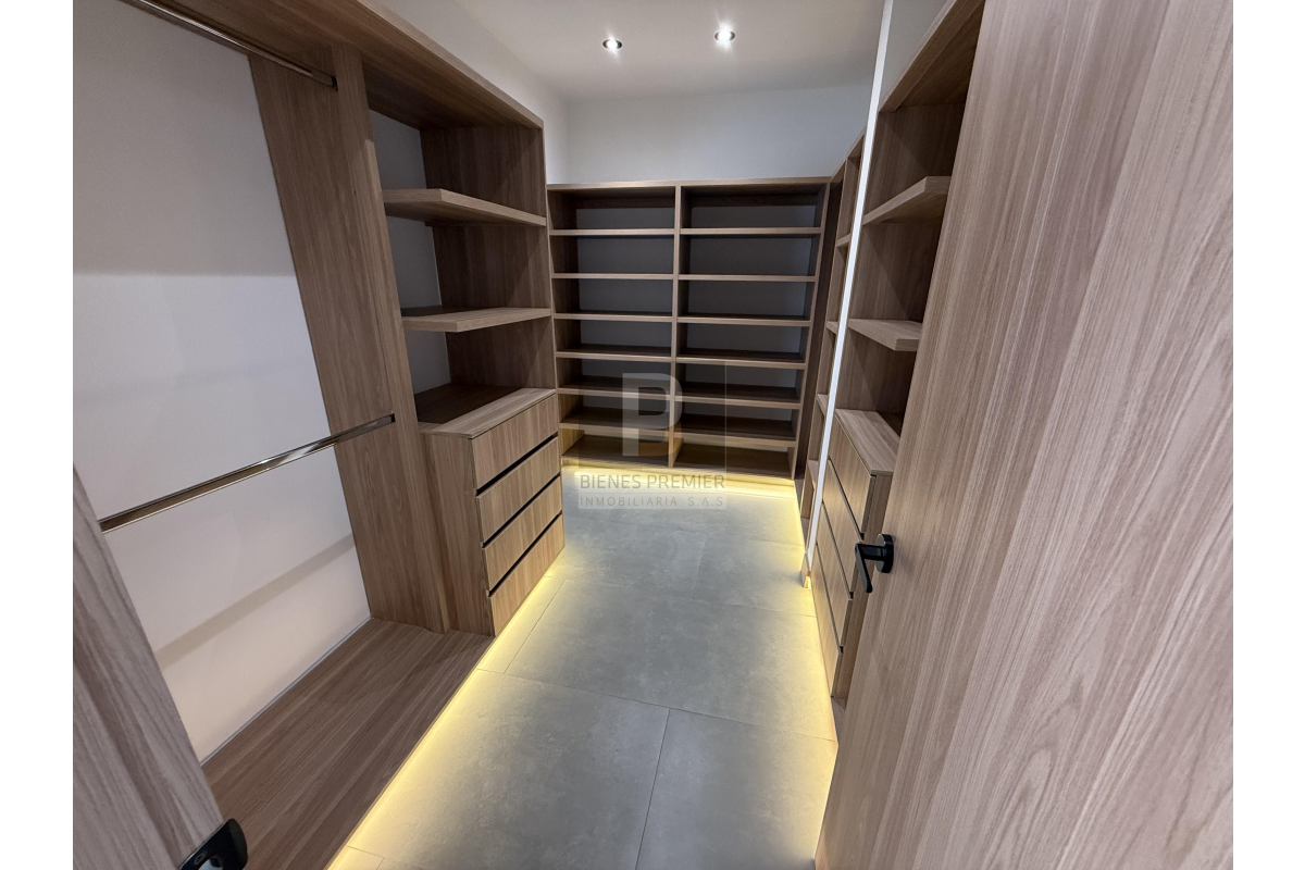Casas Condominios en Venta, Urbanización Ciudad Jardín Cali - CV17