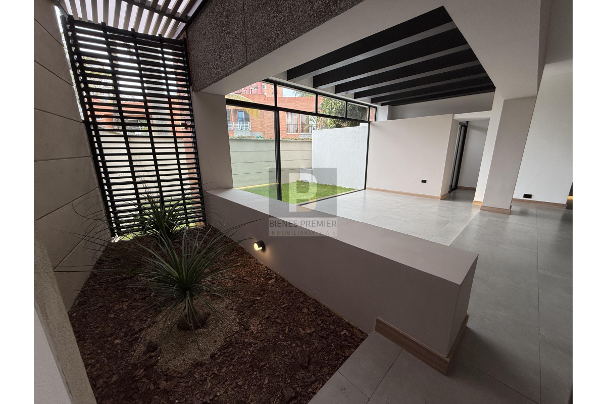 Casas Condominios en Venta, Urbanización Ciudad Jardín Cali - CV17