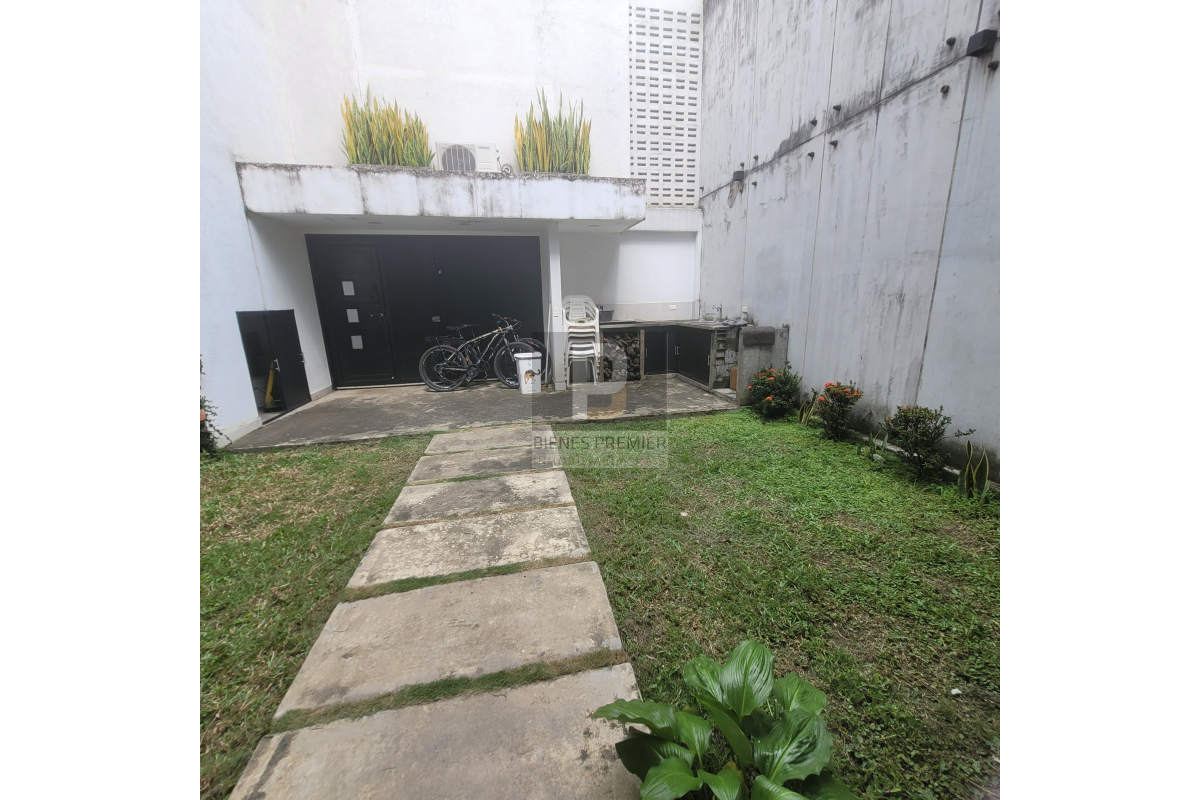 Casas en Arriendo, El Lido Cali - CA26