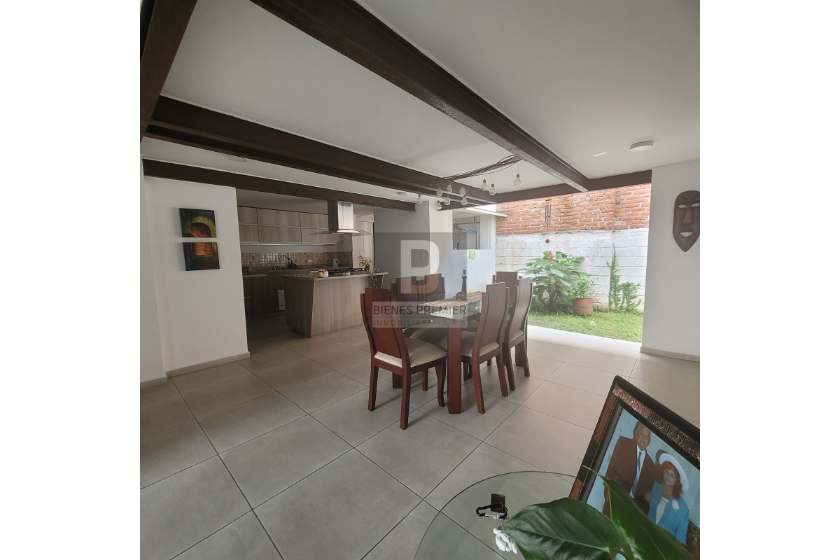 Casas en Arriendo, El Lido Cali - CA26