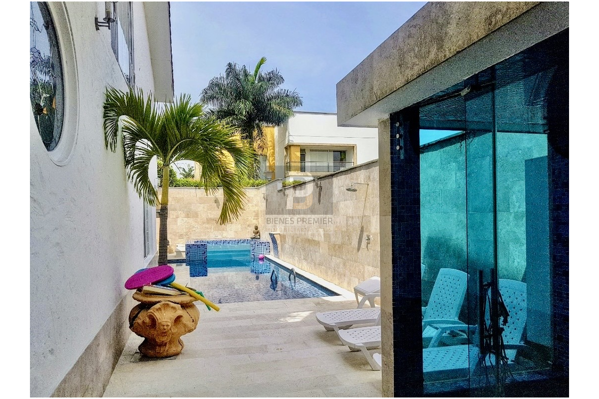Casas en Venta, Urbanización Ciudad Jardín Cali - CV27
