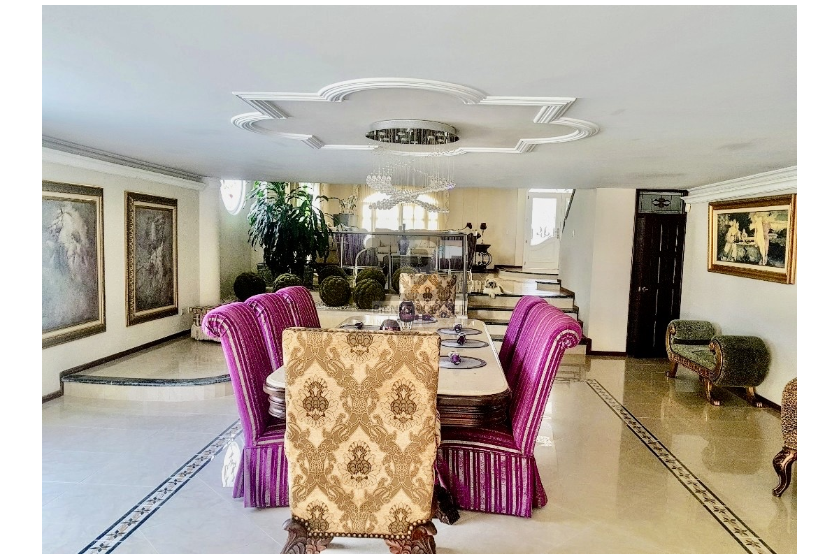 Casas en Venta, Urbanización Ciudad Jardín Cali - CV27