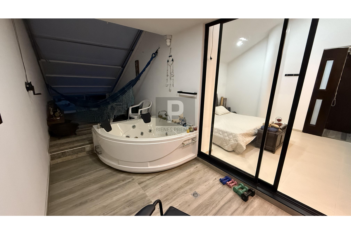 Casas Condominios en Venta, Urbanización Ciudad Jardín Cali - CV28