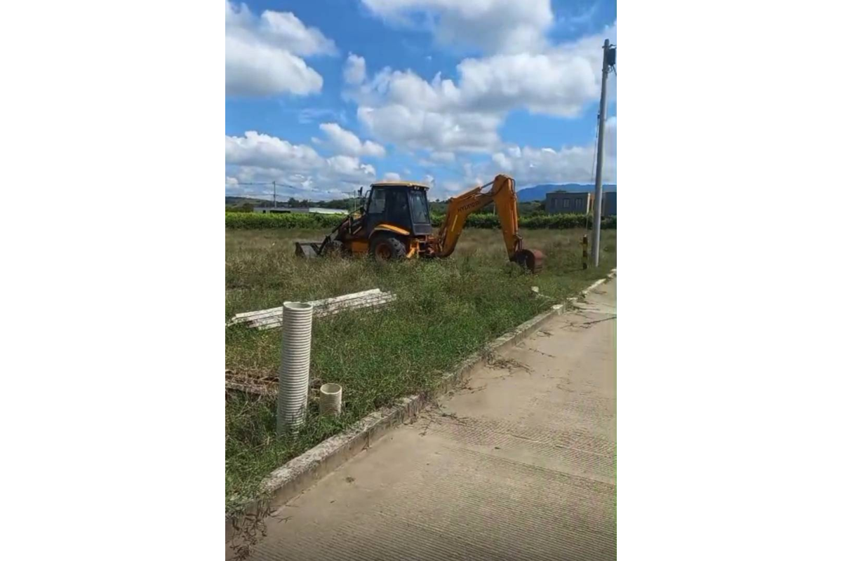 Lote A Esquinero en Venta, Transversal 12 Tulua - LV45