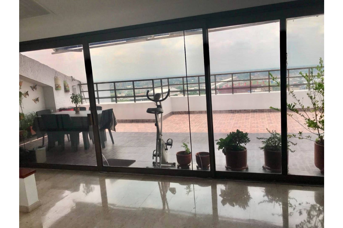 Penthouse en Venta en San Fernando Nuevo Cali 192 m² | Dúplex con terraza | Vista panorámica
