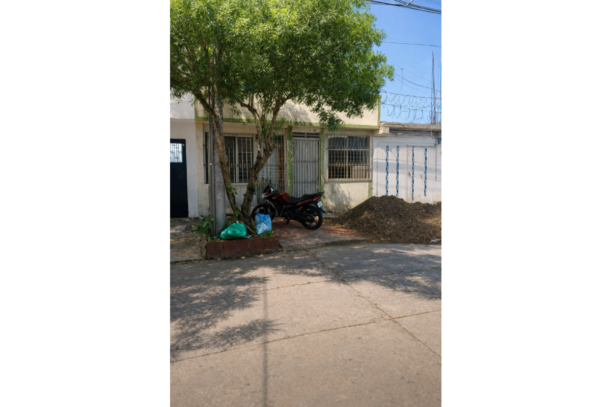 Casa Lote en venta en Guayaquil Cali