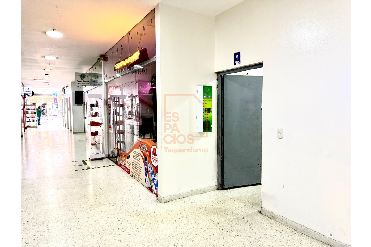 Locales en Arriendo, Ricaurte Bogotá - LOAR329